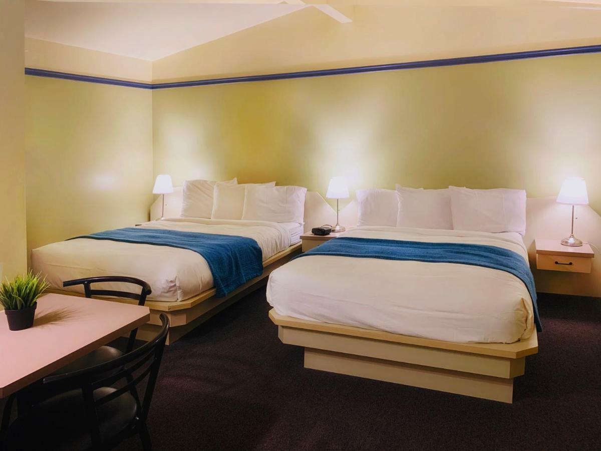 Motel La Cheminee Сен-Жером Экстерьер фото